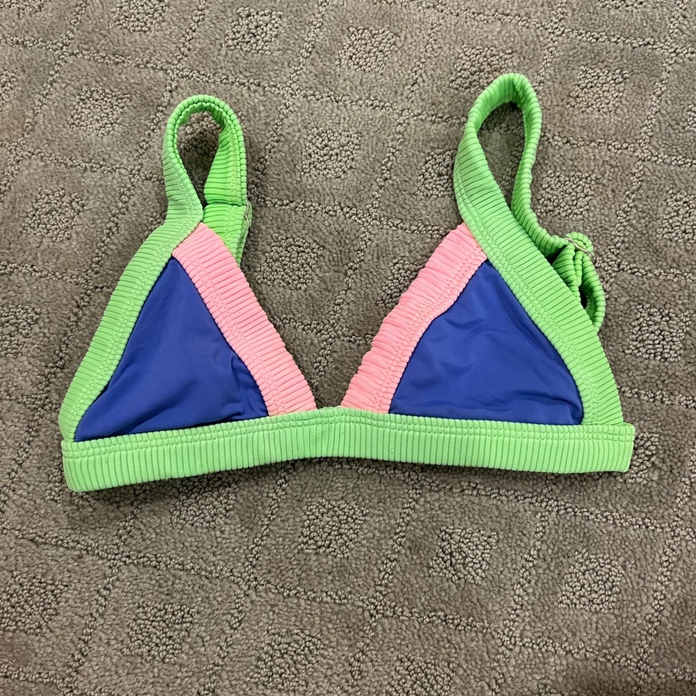 OneOne swim top